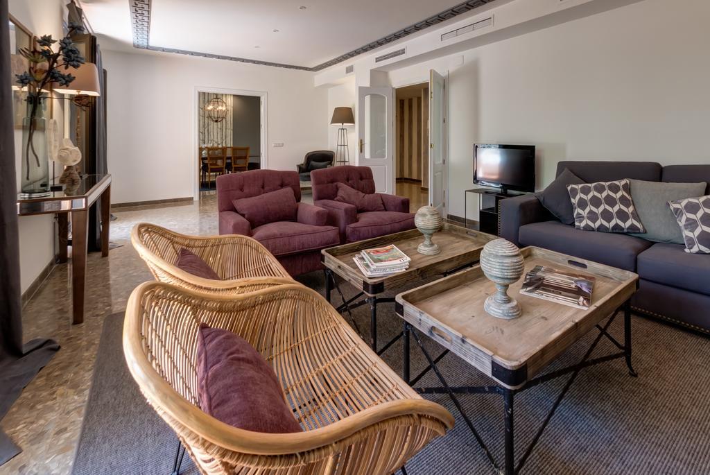 Apartmán Bailen 1 Sevilla Exteriér fotografie